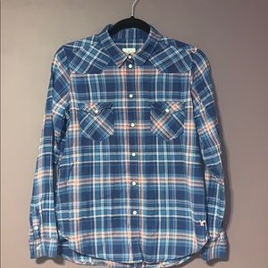 American Eagle M Plaid Boyfriend Buttonup
